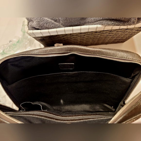 Ferragamo Leather Laptop bag & Briefcase - Picture 10 of 11